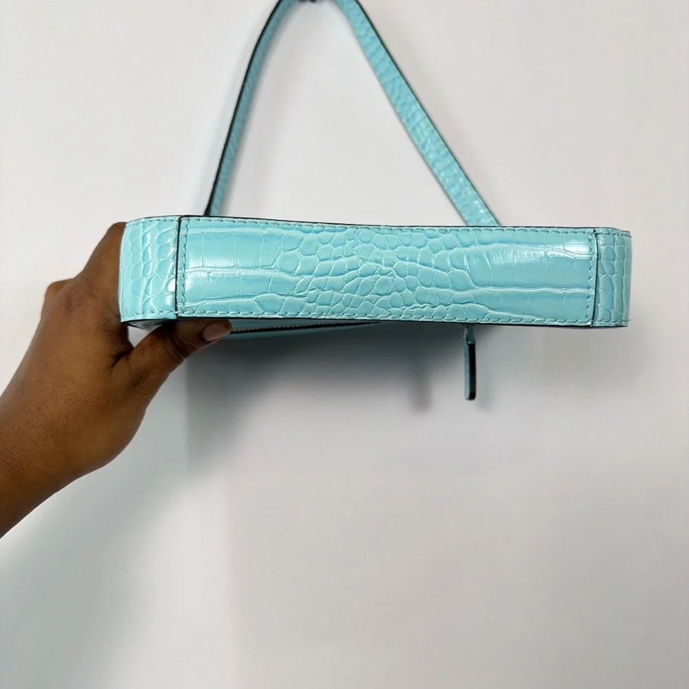 Guess Y2K Light Blue Croc Embossed Shoulder Bag Chain Mini Baguette Purse - Picture 5 of 8